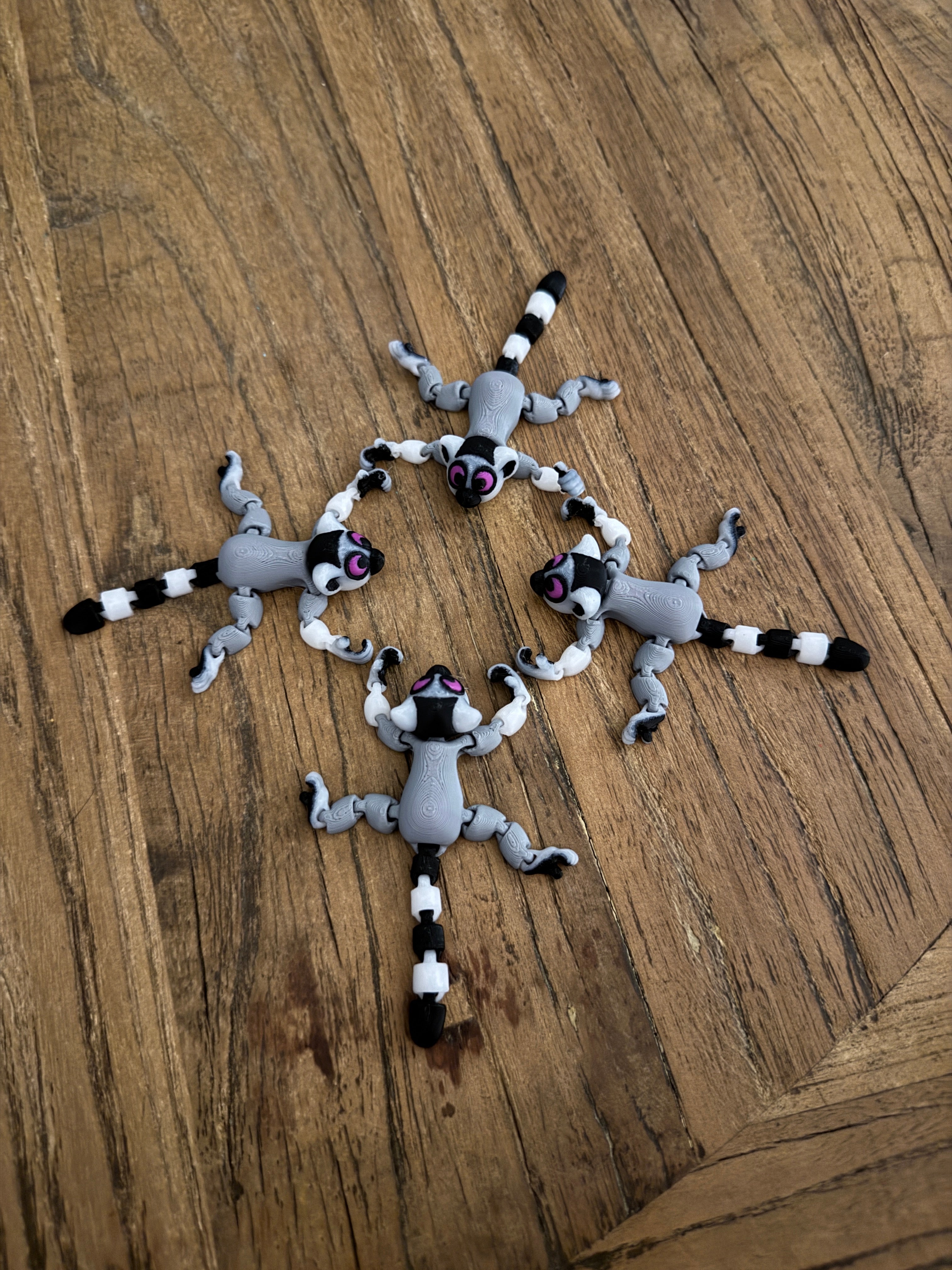 Minis: Lemurs